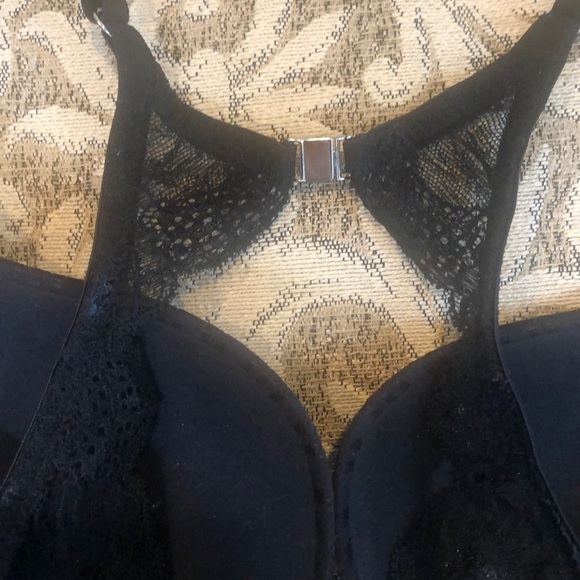 Gorgeous Scandale black bra, 36B - Picture 4 of 6